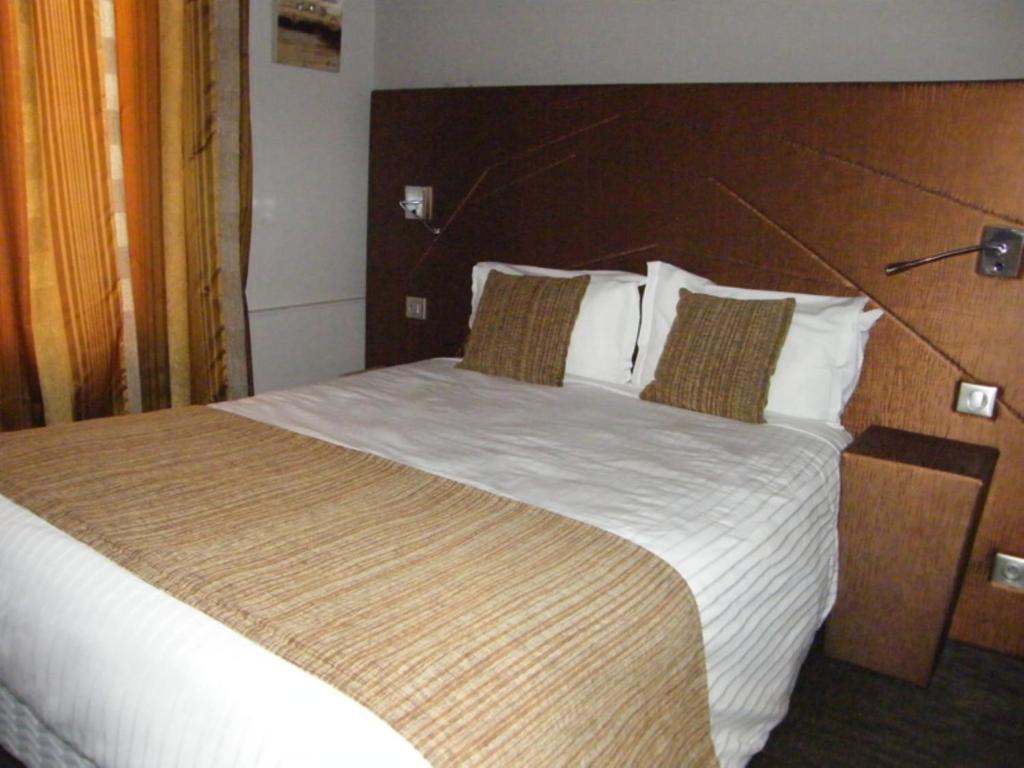Cit'Hotel Saint-Pierre Viré Zewnętrze zdjęcie